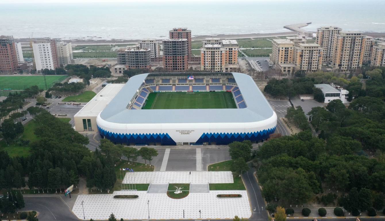 Yeni açılan stadion məhkəməyə verildi - SƏBƏB