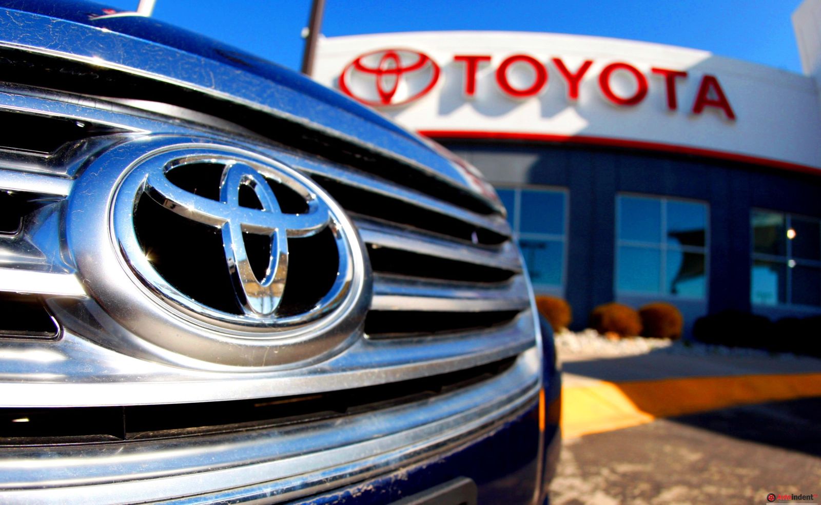 “Toyota” bu il nə qədər avtomobil istehsal edəcək?