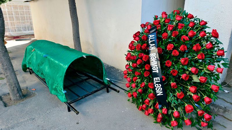 Azərbaycanda tələbə avtoqəzada həyatını itirdi - FOTO