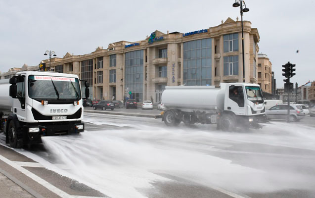 Bu gün Bakının 543 küçəsi yuyulub