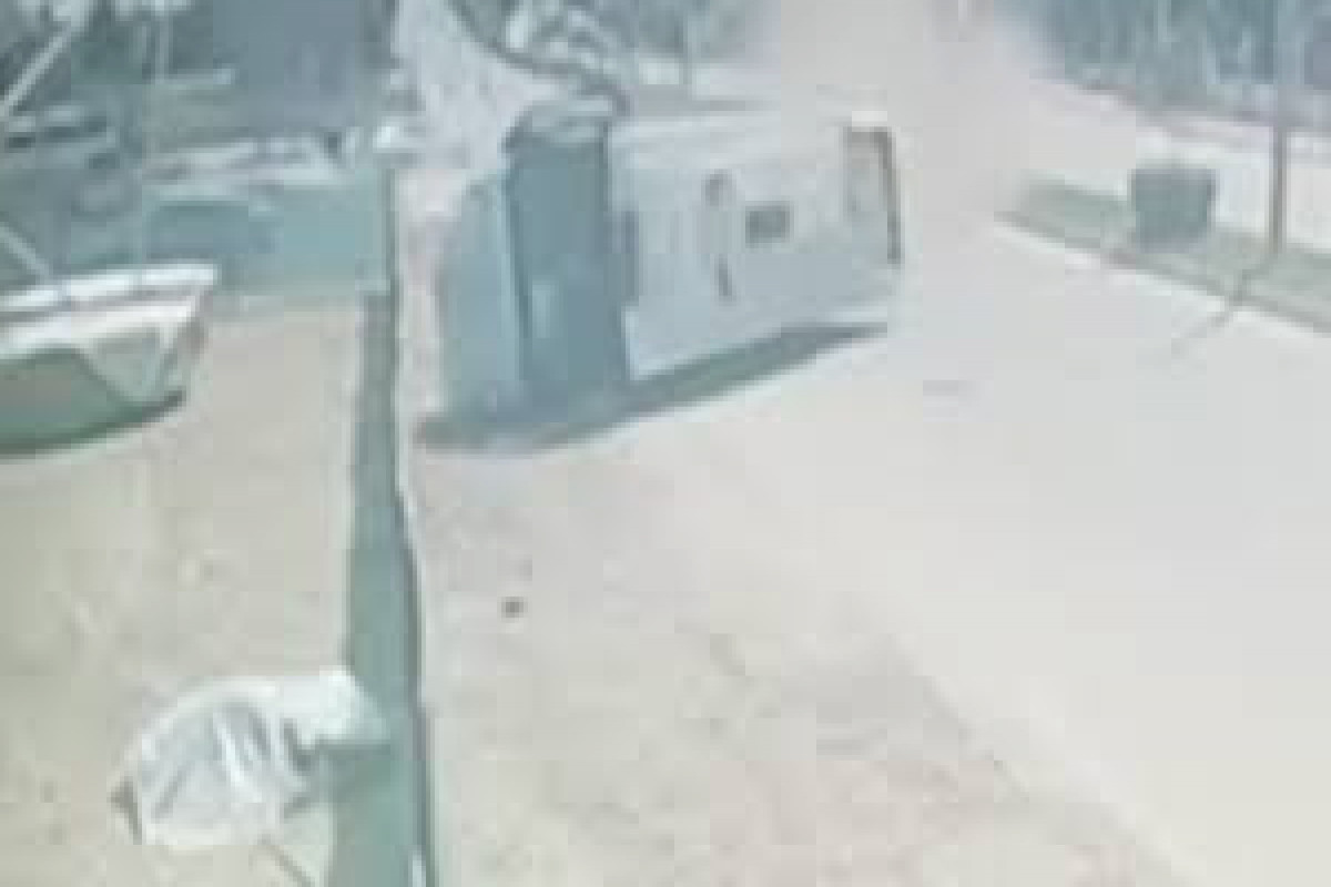 Antalyada avtobusla avtomobil toqquşub: 29 yaralı