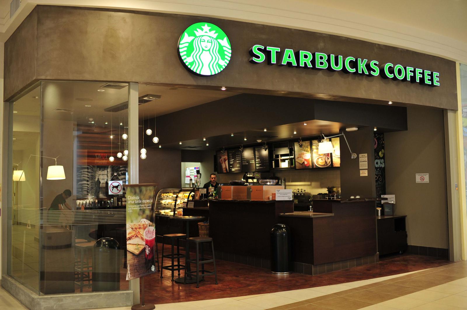 "Starbucks"ın gəliri azaldı