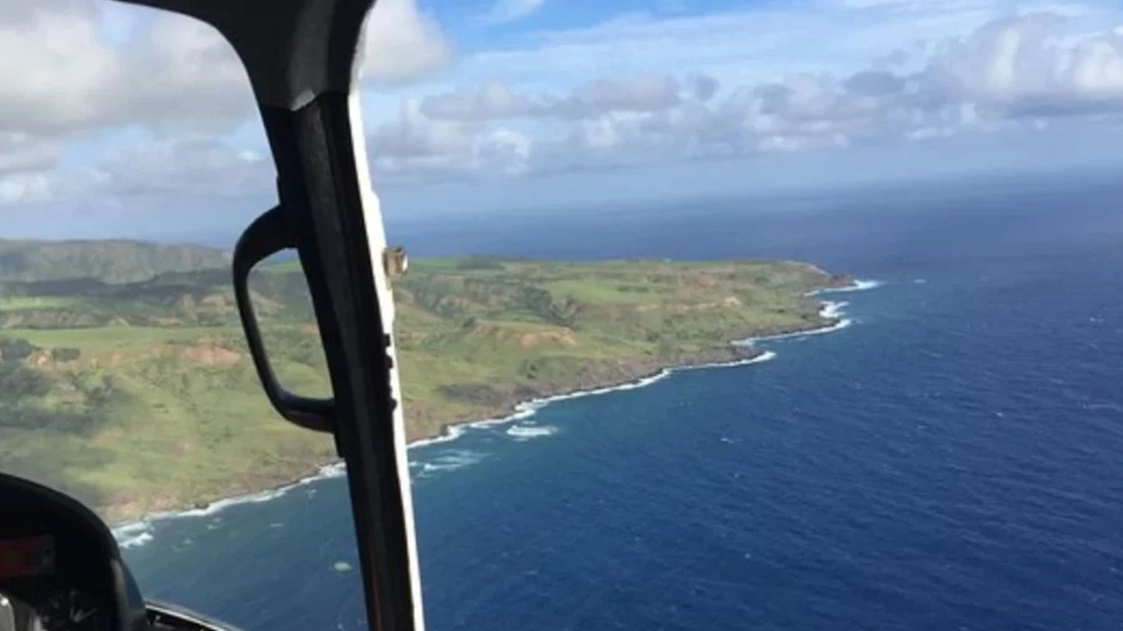 Havay sahillərində helikopter okeana düşdü: itkin düşənlər var