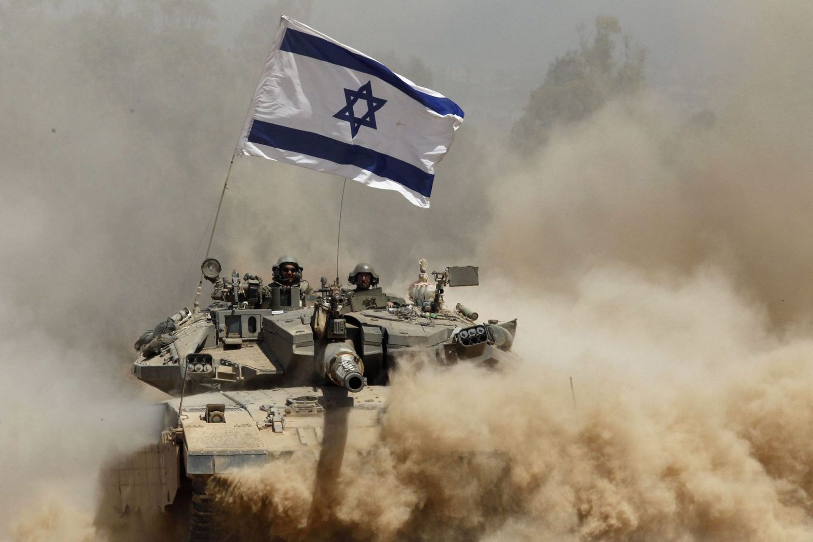 İsrail ordusu HƏMAS-ın qərargahına doğru irəliləyir