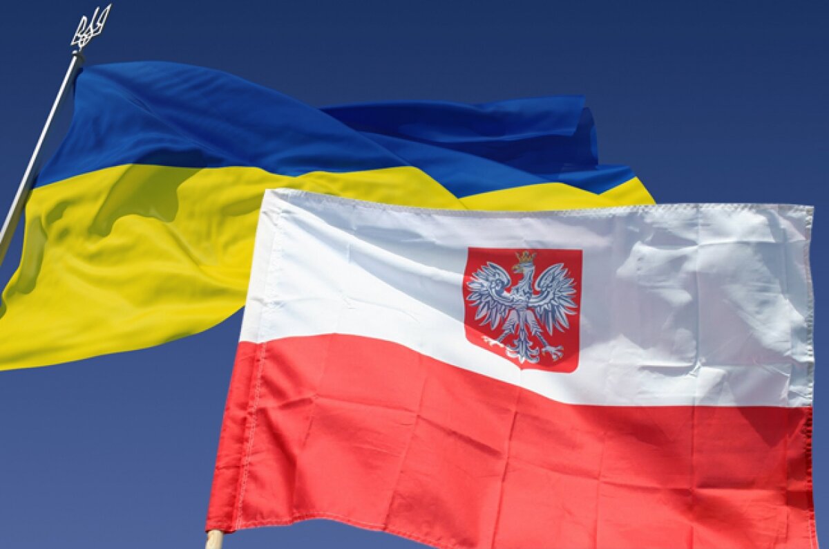 Polşa və Ukrayna müdafiə sahəsində əməkdaşlıq sazişi imzalayıb
