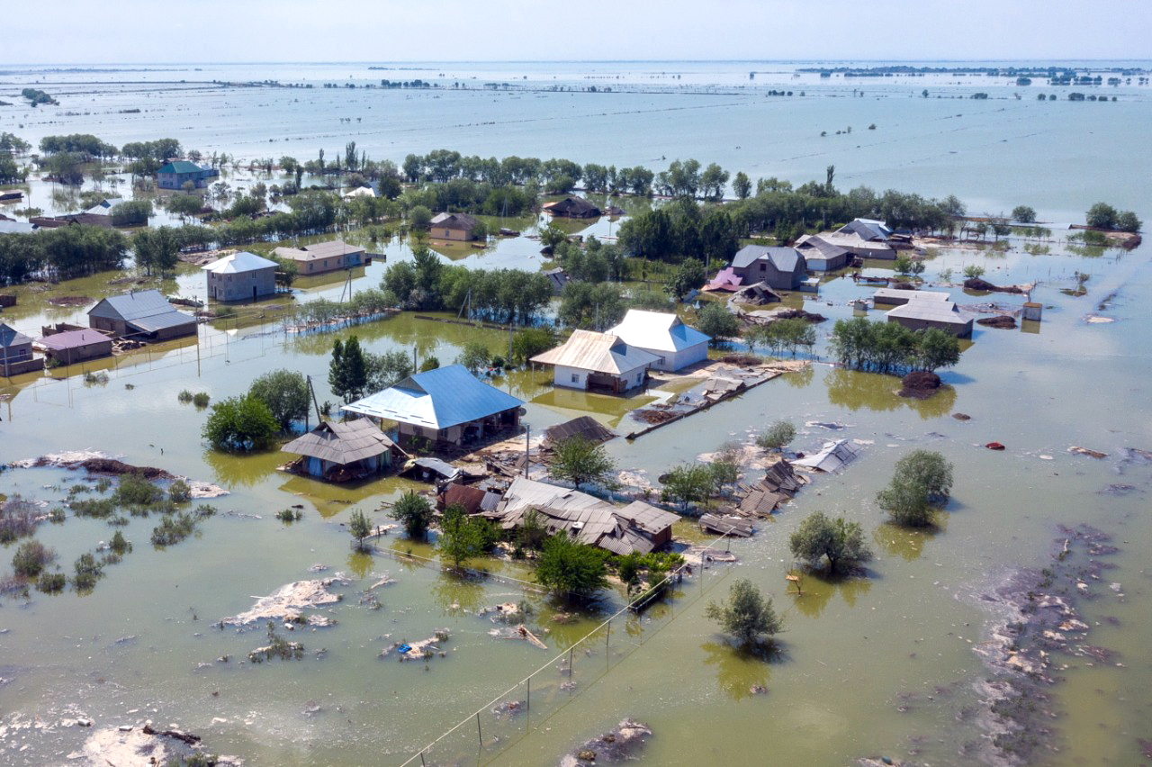 Qazaxıstanda son 80 ildə ən böyük təbii fəlakət oldu - fövqəladə vəziyyət elan edildi