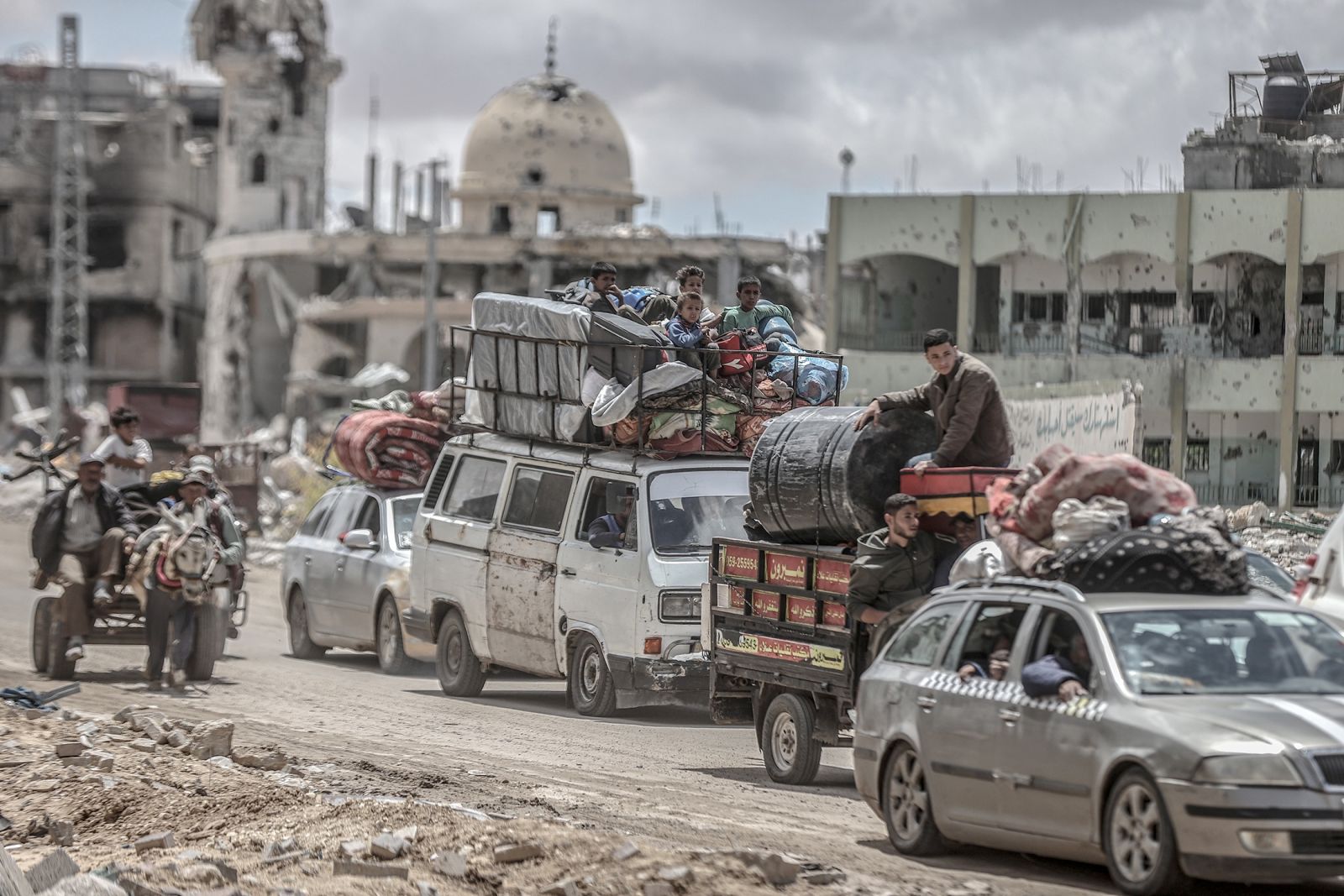 "UNRWA": 110 minə yaxın insan Rəfahı tərk edib