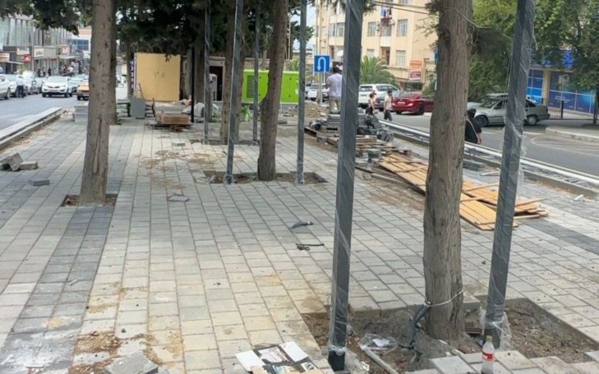 Bakıda qanunsuz quraşdırılan metal konstruksiyalar söküldü