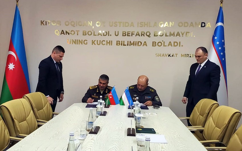 Azərbaycanla Özbəkistan hərbi əməkdaşlığa dair sənəd imzalayıb