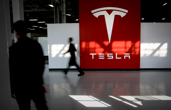 “Tesla” işçilərinin 10%-dən çoxunu ixtisar edəcək