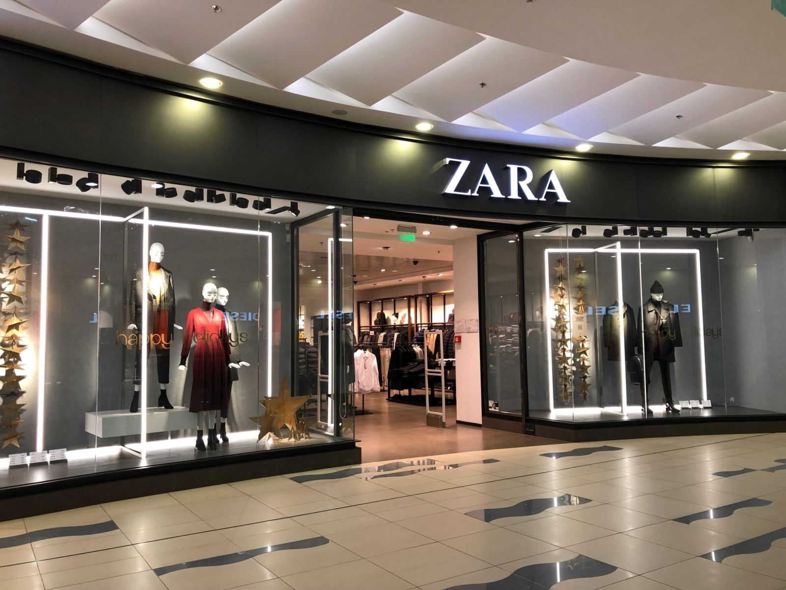 "Zara" Ukraynada 50 mağazasını yenidən açacaq